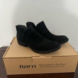 Born Women’s Shari II Black Suede Ankle Boots, 6M